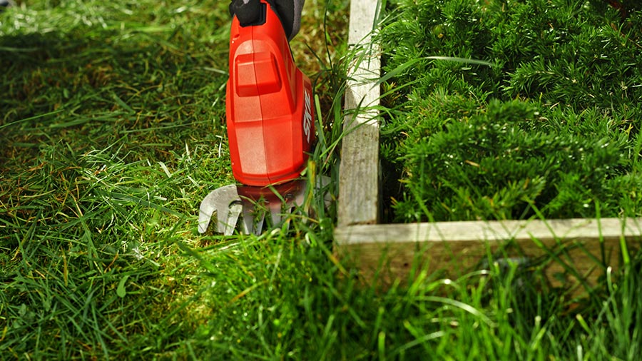 cisaille gazon sans fil 0630 SKIL cisaille gazon sans fil 0630 SKIL